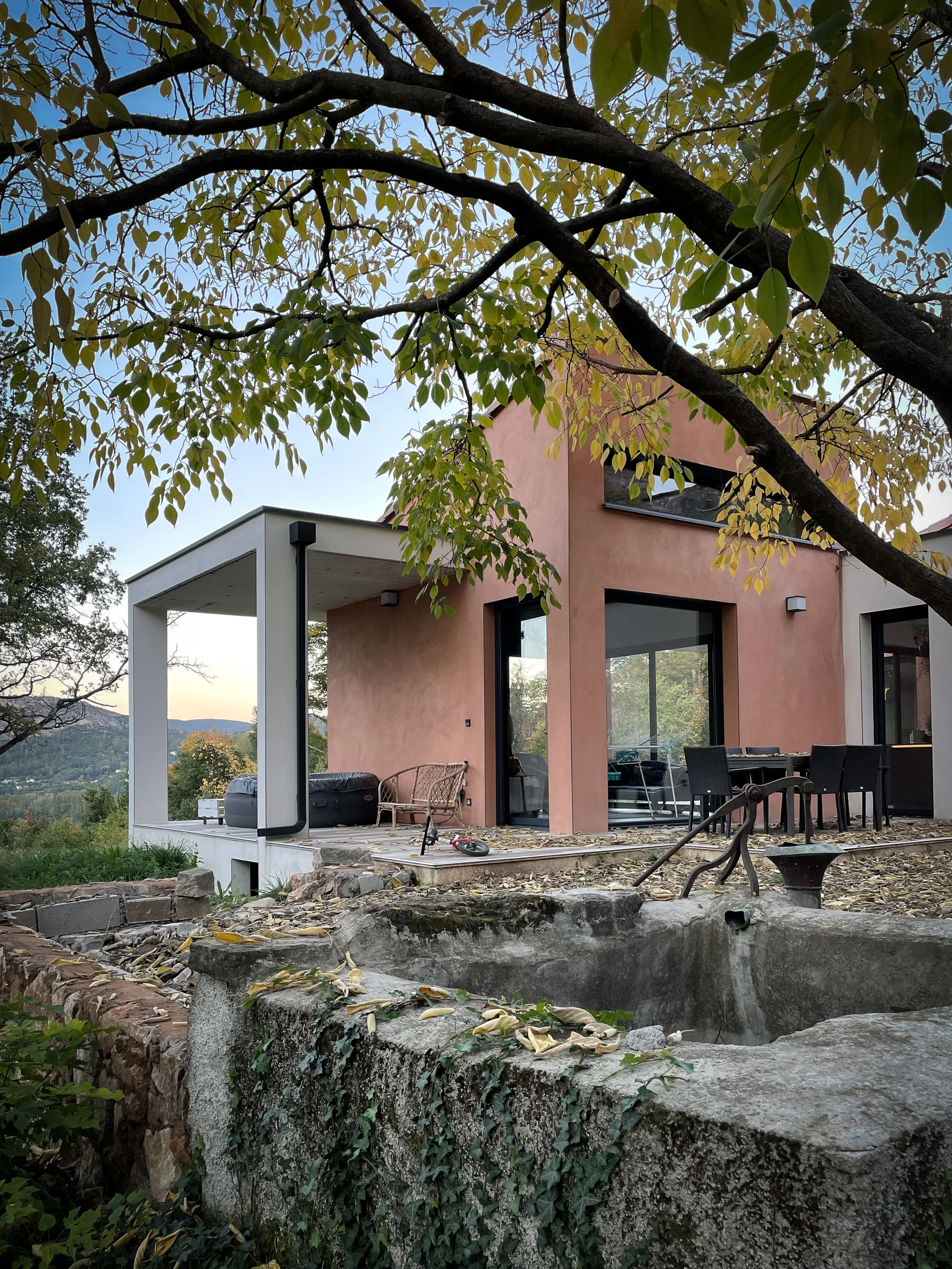 Façade terracotta Invato — Planet Studio Anduze